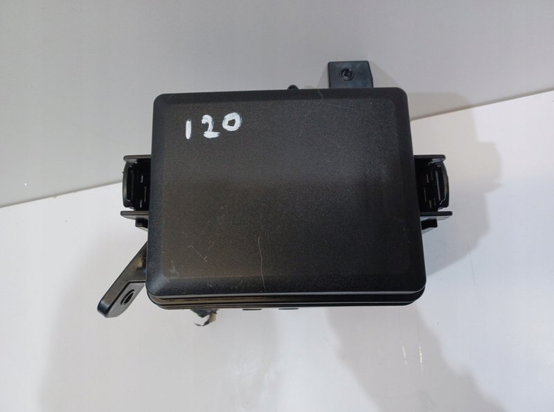 SKRZYNKA BEZPIECZNIKÓW HYUNDAI I20 91956-Q0011