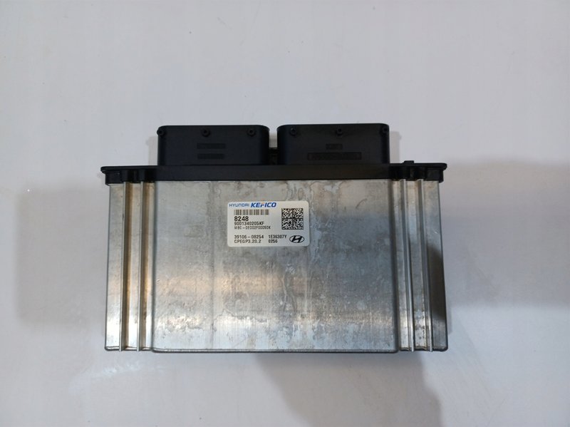 HYUNDAI I20 KOMPUTER STEROWNIK SILNIKA 39106-08254