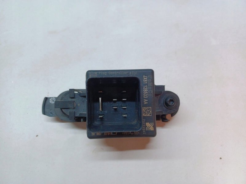 PRZEKAŹNIK ŚWIEC ŻAROWYCH FORD FOCUS MK4 JX6112B533AA