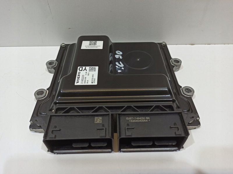 KOMPUTER STEROWNIK SILNIKA VOLVO XC-90 II 31452230 DENSO