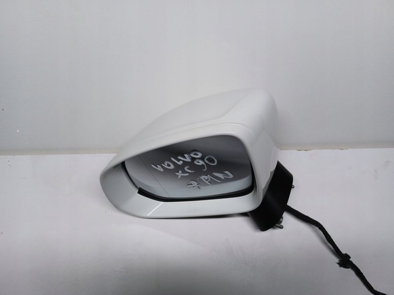 VOLVO XC90 II LUSTERKO LEWE 7 PIN