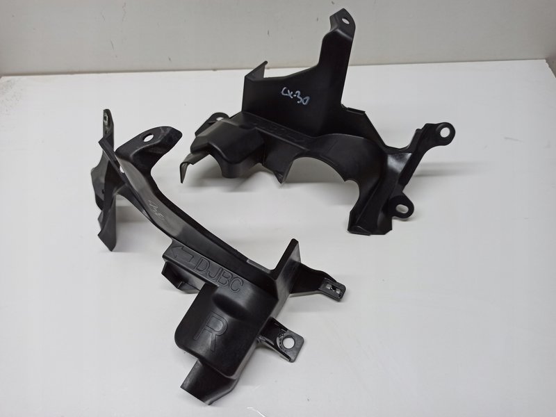 MAZDA CX-30 CX30 OSŁONA MAGLOWNICY DJBC34H85 DJBC34H84