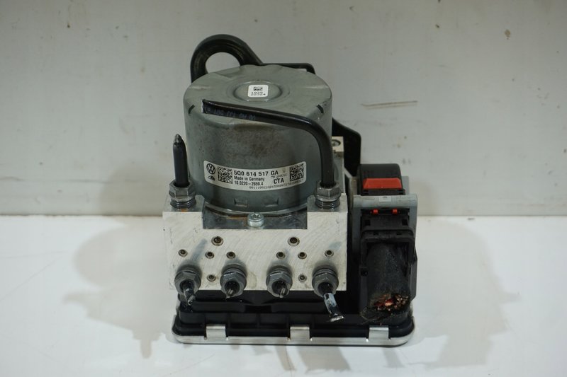 AUDI OE POMPA STEROWNIK ABS 5Q0614517GA