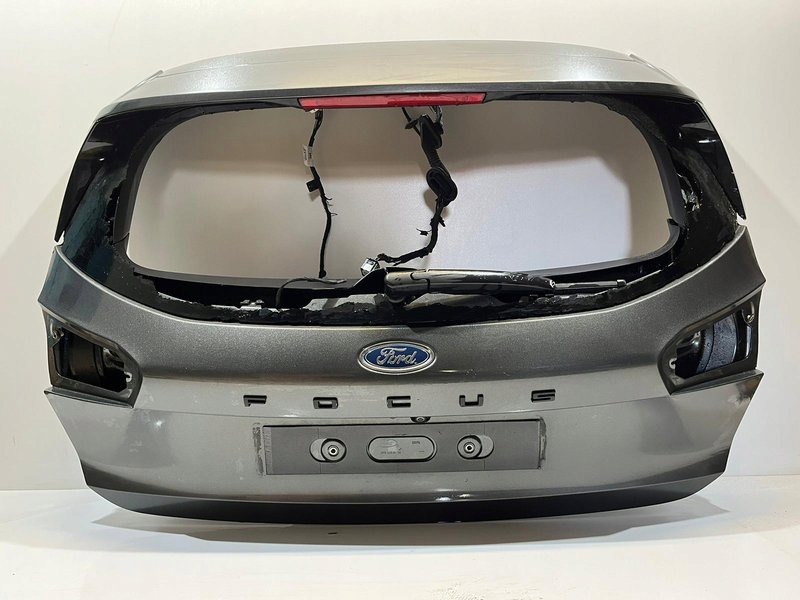 KLAPA BAGAŻNIKA TYŁ FORD FOCUS MK4