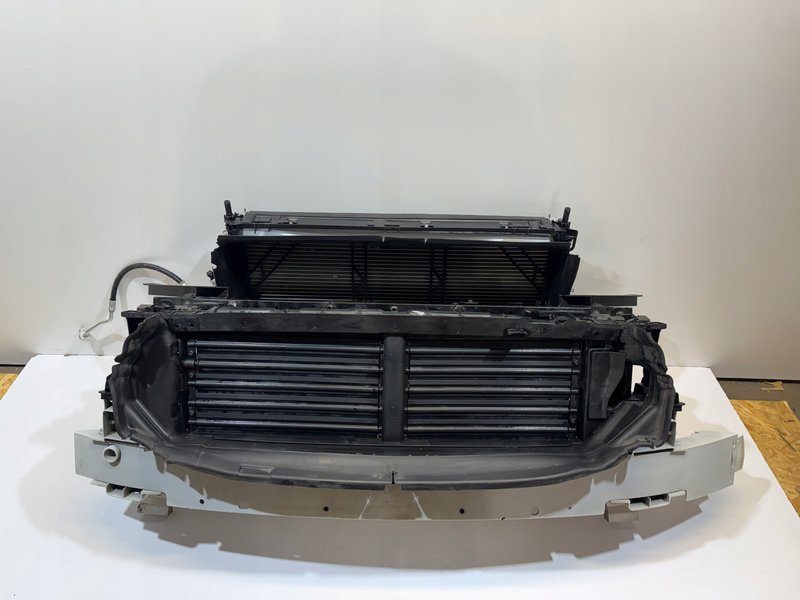 PAS PRZEDNI WZMOCNIENIE BELKA CHŁODNICE VOLVO XC60 II 2.0D MILD HYBRID