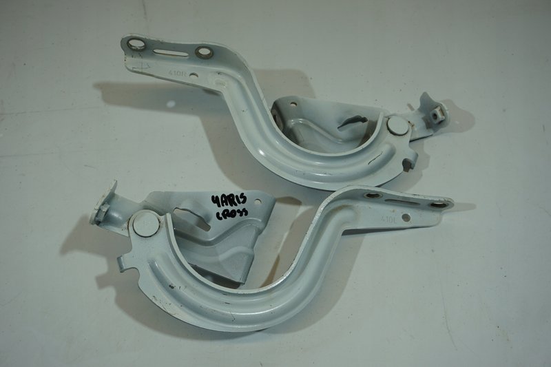 TOYOTA YARIS CROSS ZAWIAS ZAWIASY MASKI 410L 410R