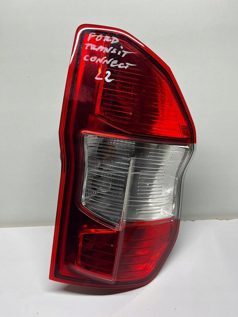LAMPA TYŁ LEWA FORD TRANSIT CONNECT ET7613405AF