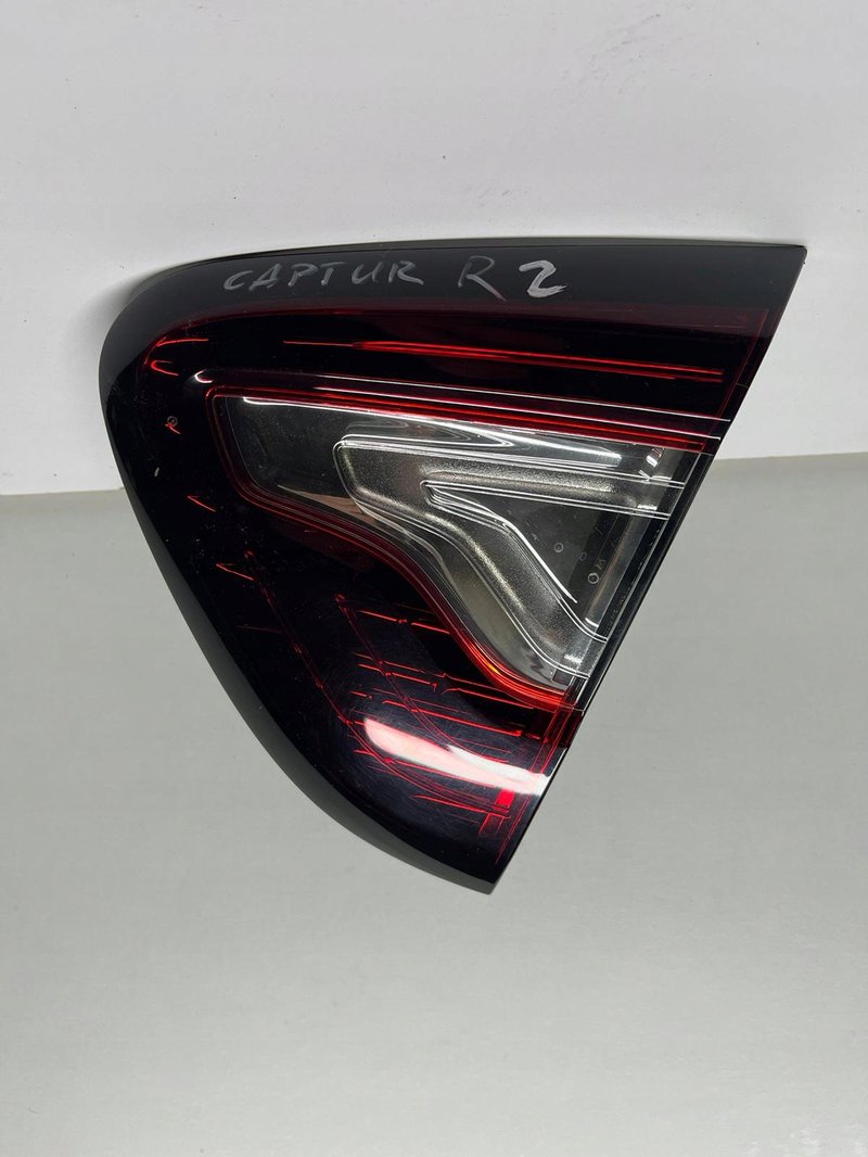 LAMPA TYŁ PRAWA RENAULT CAPTUR 265508073R