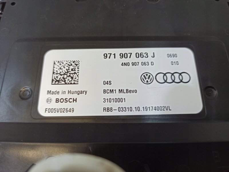 MODUŁ STEROWNIK KOMFORTU PORSCHE TAYCAN 9J1 971 907 063 J