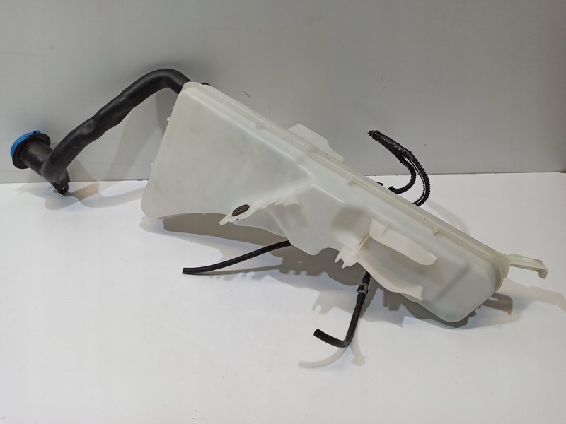 ZBIORNIK PŁYNU SPRYSKIWACZY POMPKA VOLVO XC-60 II 32328197 , 32328198