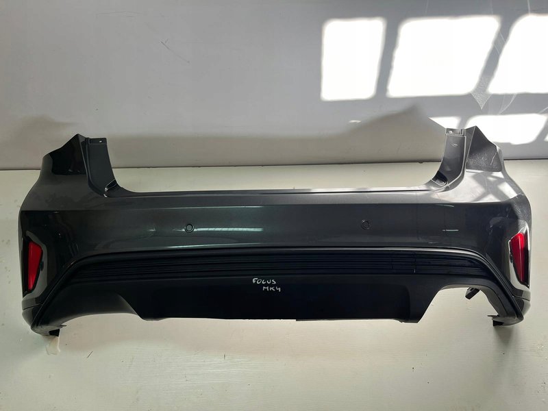 ZDERZAK TYŁ FORD FOCUS MK4 JX7B-17906-A1
