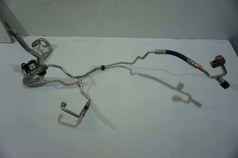 FORD KUGA MK3 RURKA PRZEWODY KLIMATYZACJI 339003 LX6H-19E881-RE