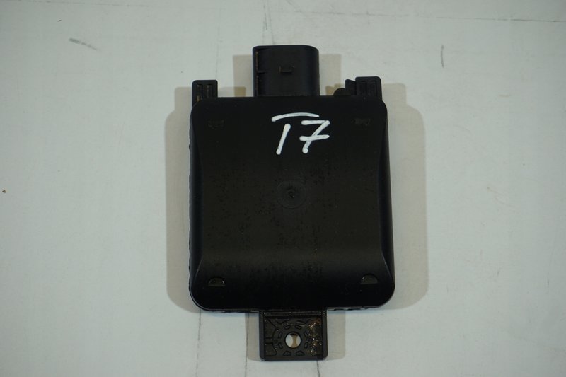 VOLKSWAGEN T7 ASYSTENT ZMIANY PASA RUCHU 2Q0907685G 2Q0907686G