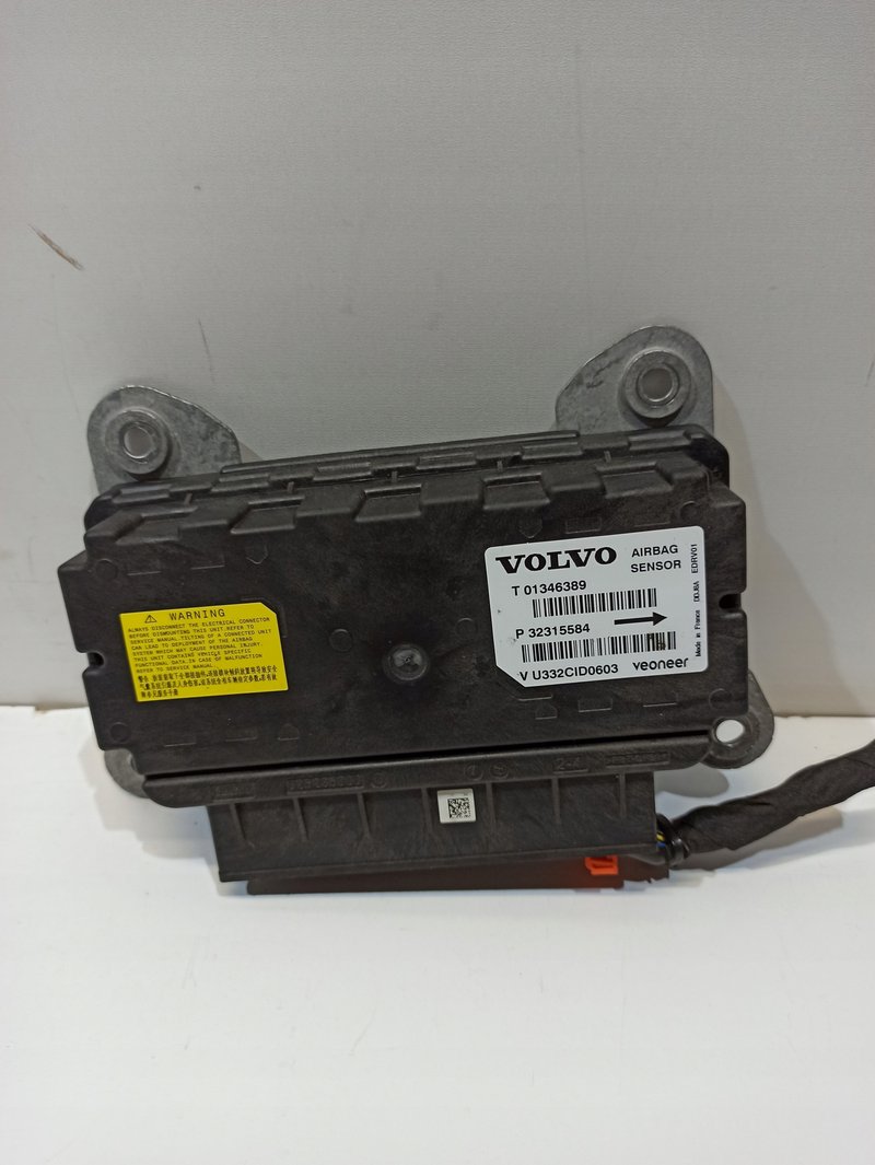 SENSOR AIRBAG VOLVO XC60 II P32315584