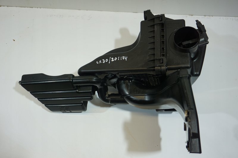 MAZDA CX-30 CX30 OBUDOWA FILTRA POWIETRZA PAH9-133AY