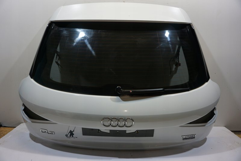 AUDI Q3 8U0 KLAPA BAGAŻNIKA