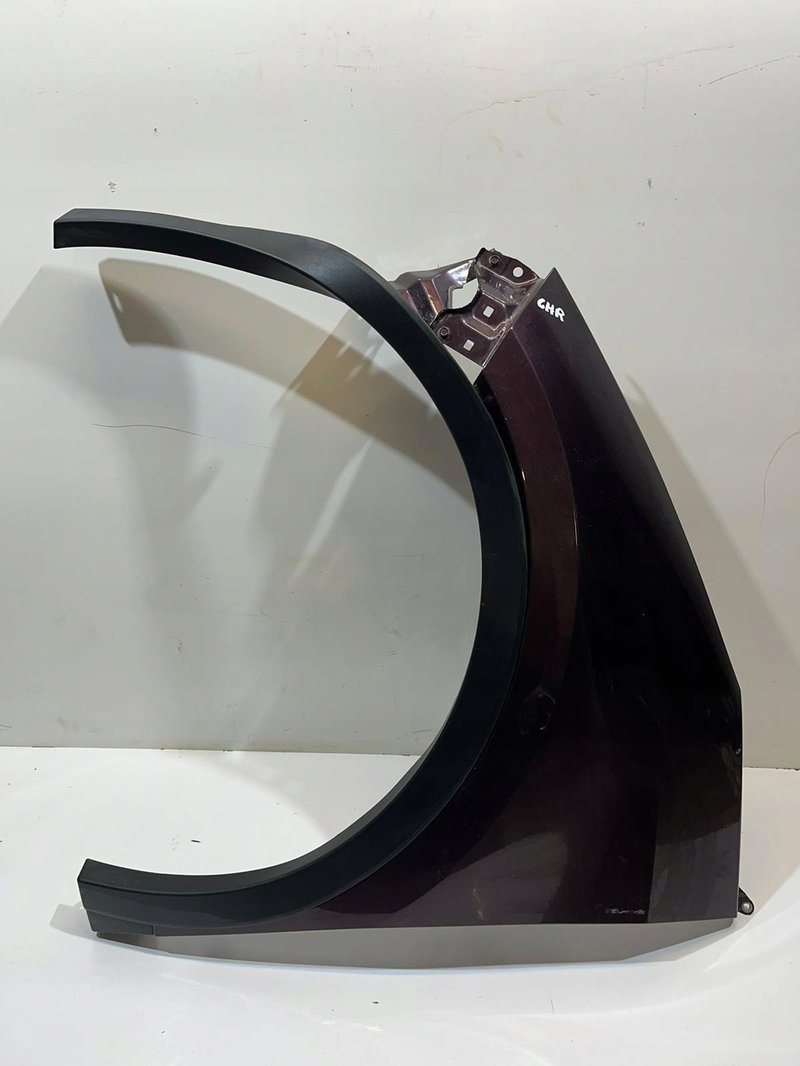 BŁOTNIK LEWY PRZÓD TOYOTA CHR 2 II