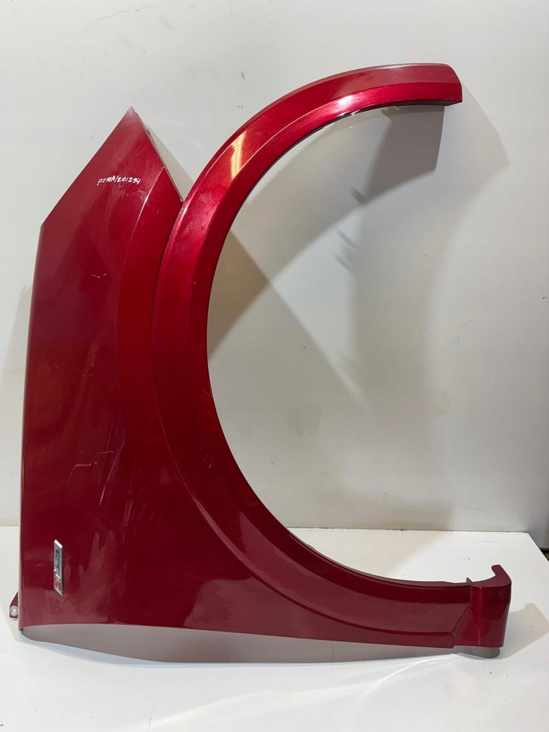 BŁOTNIK PRAWY PRZÓD FORD PUMA ST LINE