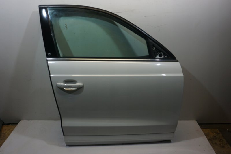 Audi Q3 8U0 drzwi przednie prawe prawy przód