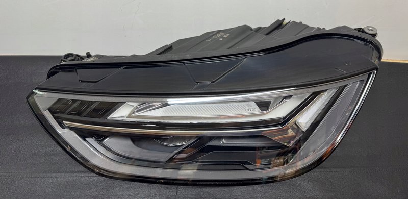 AUDI Q5 80A 80A941033F FULL LED LAMPA PRZEDNIA LEWA LEWY PRZÓD