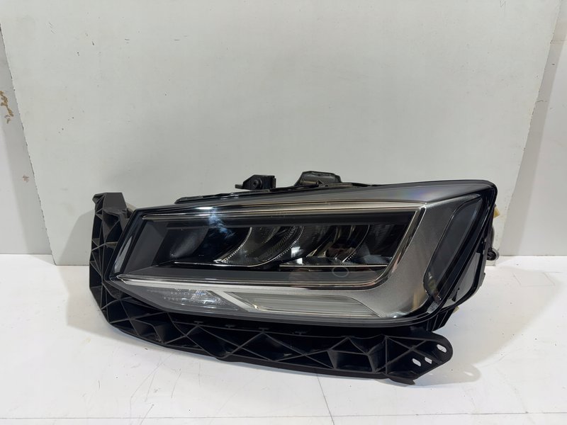 LAMPA PRZÓD LEWA AUDI Q2 FULL LED LIFT 81A941011