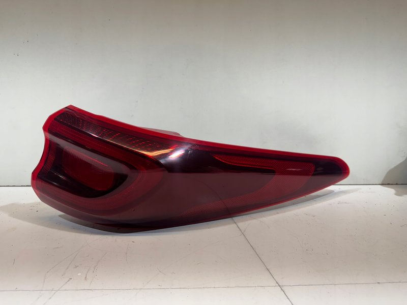 KIA SPORTAGE IV LIFT LAMPA TYLNA PRAWA LED