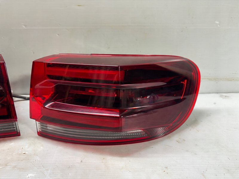 Miniatura produktu CITROEN C5 AIRCROSS LAMPA TYLNA lewa prawa lewy prawy TYŁ