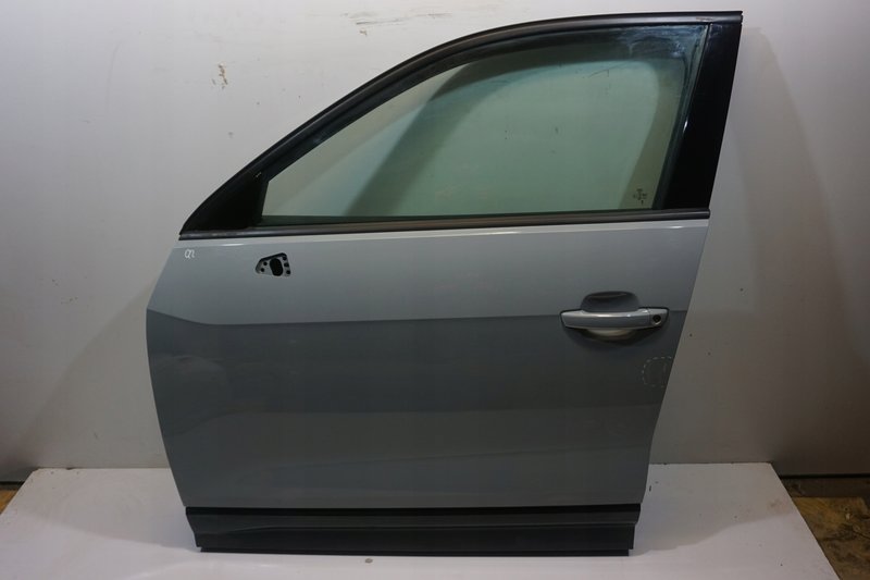 Audi Q2 81A drzwi przednie lewe lewy przód