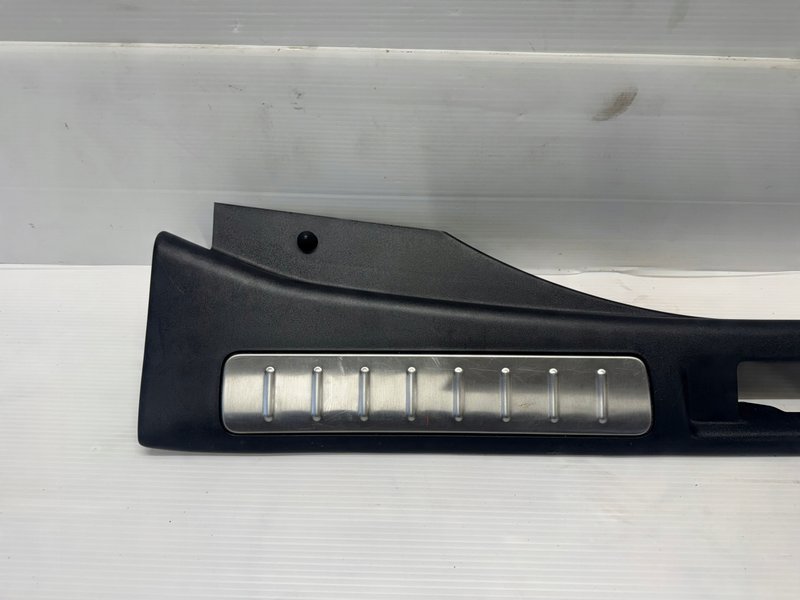 Miniatura produktu NAKŁADKA OSŁONA PASA TYŁ RANGE ROVER EVOQUE L538 BJ3M113A10AD8PVJ