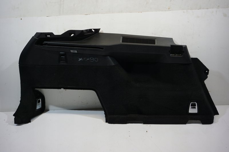 VOLVO XC90 II BOCZEK BAGAŻNIKA LEWY 39825155