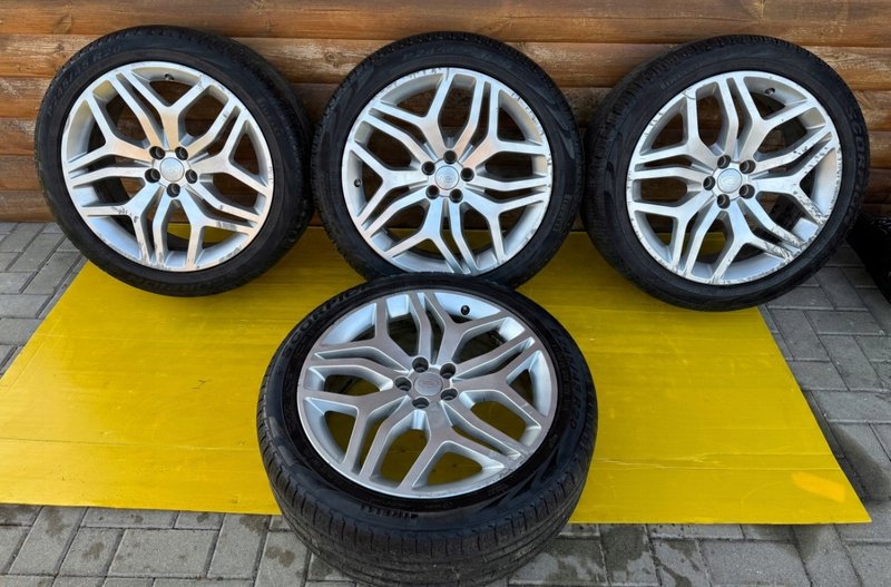 RANGE ROVER KOLA FELGI PIRELLI 245/45R20 8"x20 ET45 GJ32-1007-DA