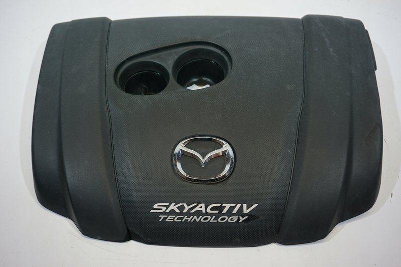MAZDA CX-3 CX3 OSŁONA GÓRNA SILNIKA PE01E02F4