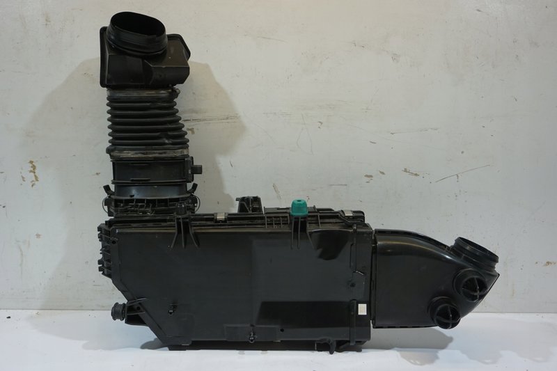 MERCEDES GLC W254 OBUDOWA DOLOT WLOT FILTRA POWIETRZA A6540902501