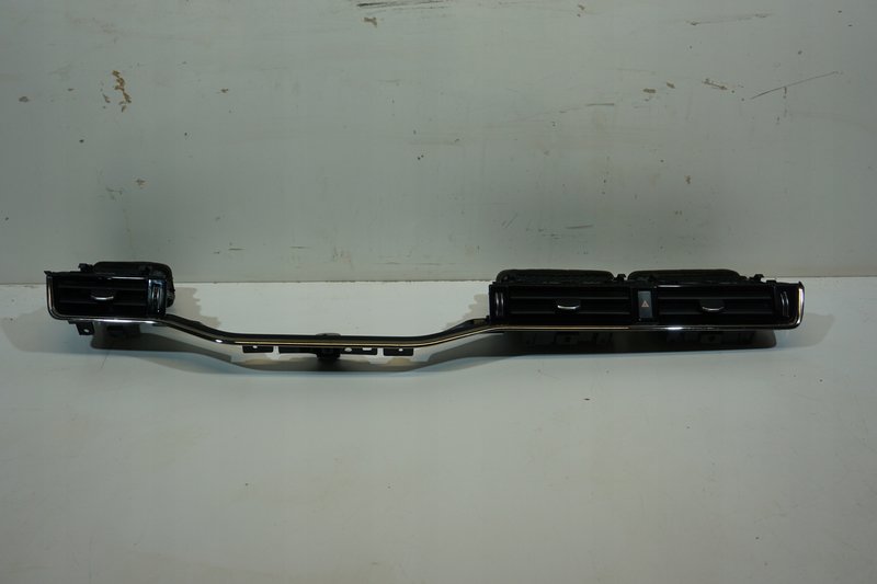 LAND ROVER EVOQUE II LISTWA PANEL KRATKI DEKOR P8D2-014L21-B K8D2-014L21-D
