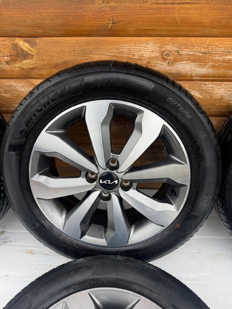 Miniatura produktu Koła Felgi KIA STONIC OPONY MICHELIN LATO 195/55/16 x 6J