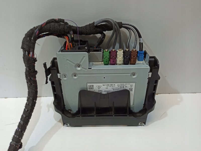 JEDNOSTKA STERUJĄCA RADIEM PORSCHE TAYCAN 9J1035084H