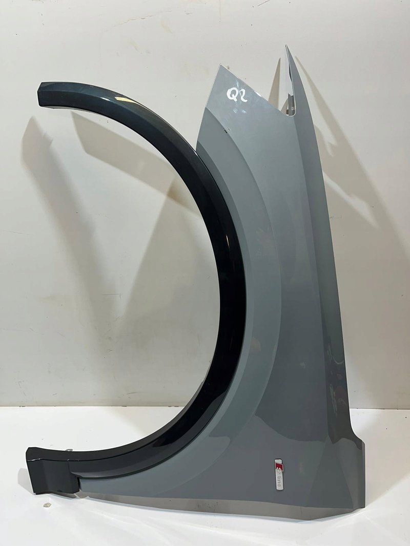 BŁOTNIK LEWY PRZÓD AUDI Q2 81A SLINE S-LINE