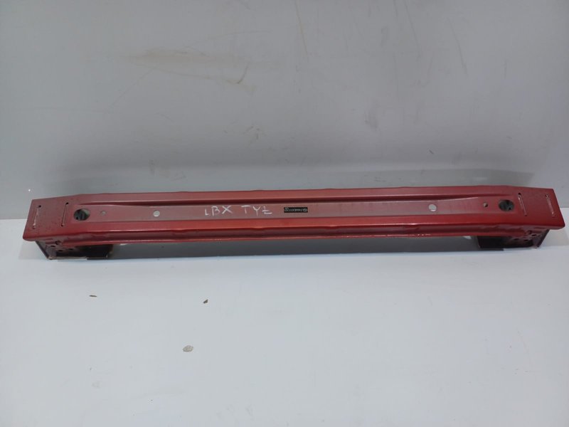 BELKA ZDERZAKA TYLNEGO LEXUS LBX