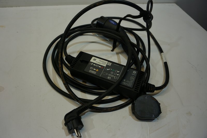 FORD KUGA MK3 PRZEWÓD ŁADOWARKA LX68-10C763-CE