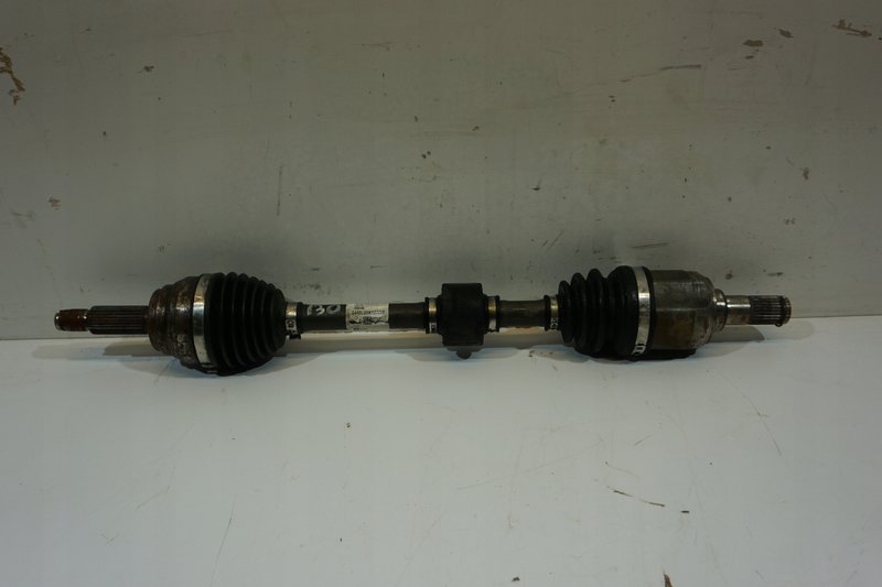 HYUNDAI I30 III PÓŁOŚ PRZEDNIA LEWA 49500G4400