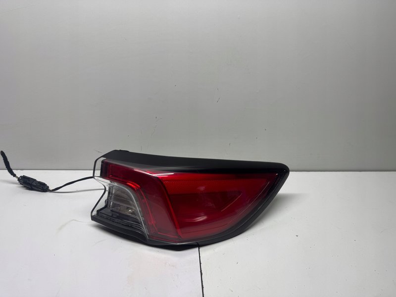 FORD KUGA MK3 LAMPA TYLNA PRAWA PRAWY TYŁ