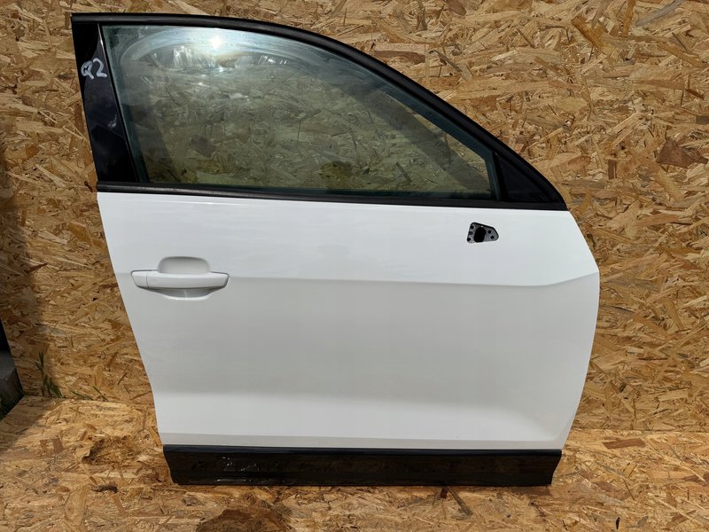 Audi Q2 81A drzwi przednie prawe prawy przód