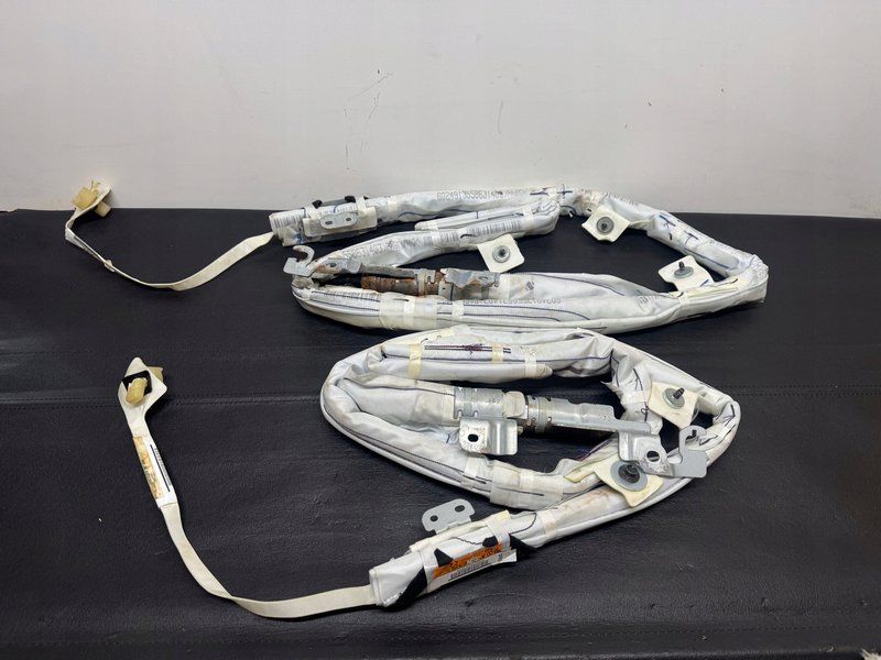 MAZDA CX30 CX-30 Kurtyna KURTYNY LEWA PRAWA