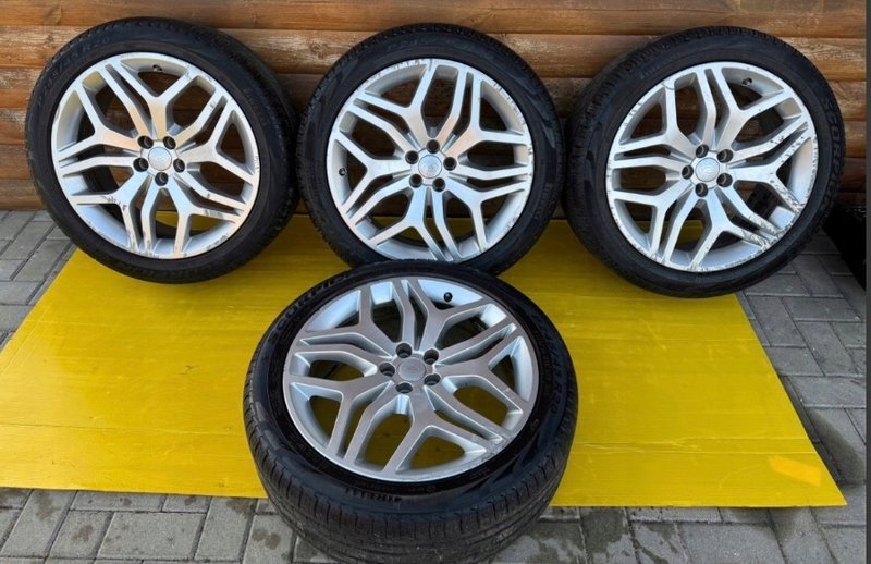 RANGE ROVER KOLA FELGI PIRELLI 245/45R20 8"x20 ET45 GJ32-1007-DA
