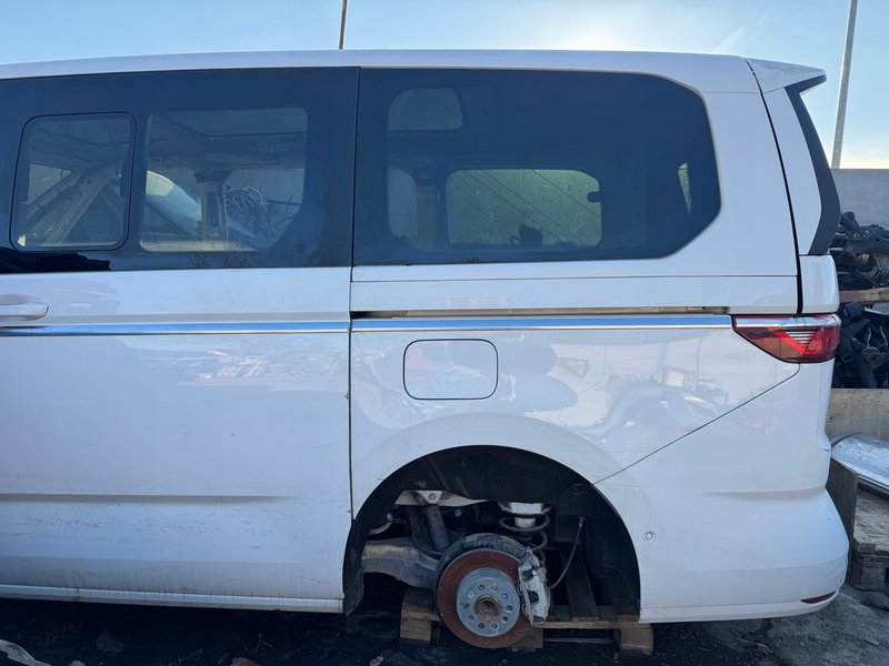 VW MULTIVAN T7 7t0 drzwi tylne przesuwne LEWE LEWY tył