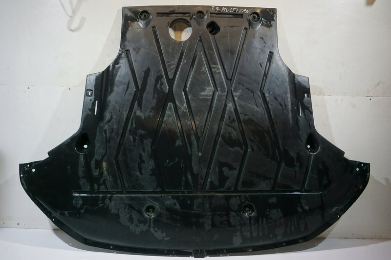 VW T7 MULTIVAN OSŁONA POD SILNIK 7T0825453D