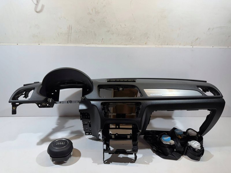 AUDI Q3 8U DESKA PODUSZKI AIRBAG PASY KOMPLET ORGINAŁ