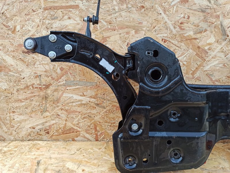 MG ZS WAHACZ WAHACZE PRZÓD PRAWY LEWY