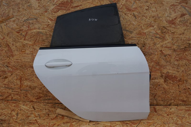 BMW SERIA 2 F44 drzwi TYLNE PRAWE PRAWY tył