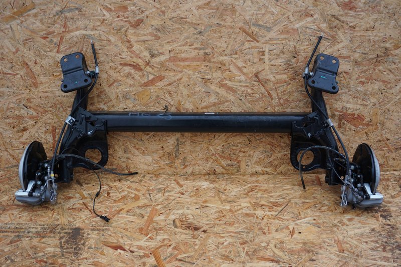 MG ZS ZAWIESZNIE TYLNE OŚ BELKA TYŁ